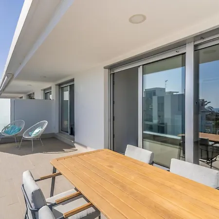 2Bed Apartment With Sea View Nyaraló Estepona